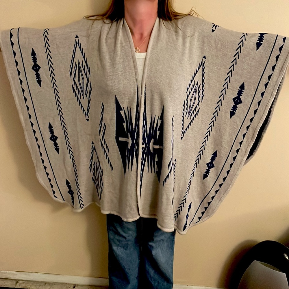 Cherokee ,Navajo,Hopie, Aztec poncho Wrap